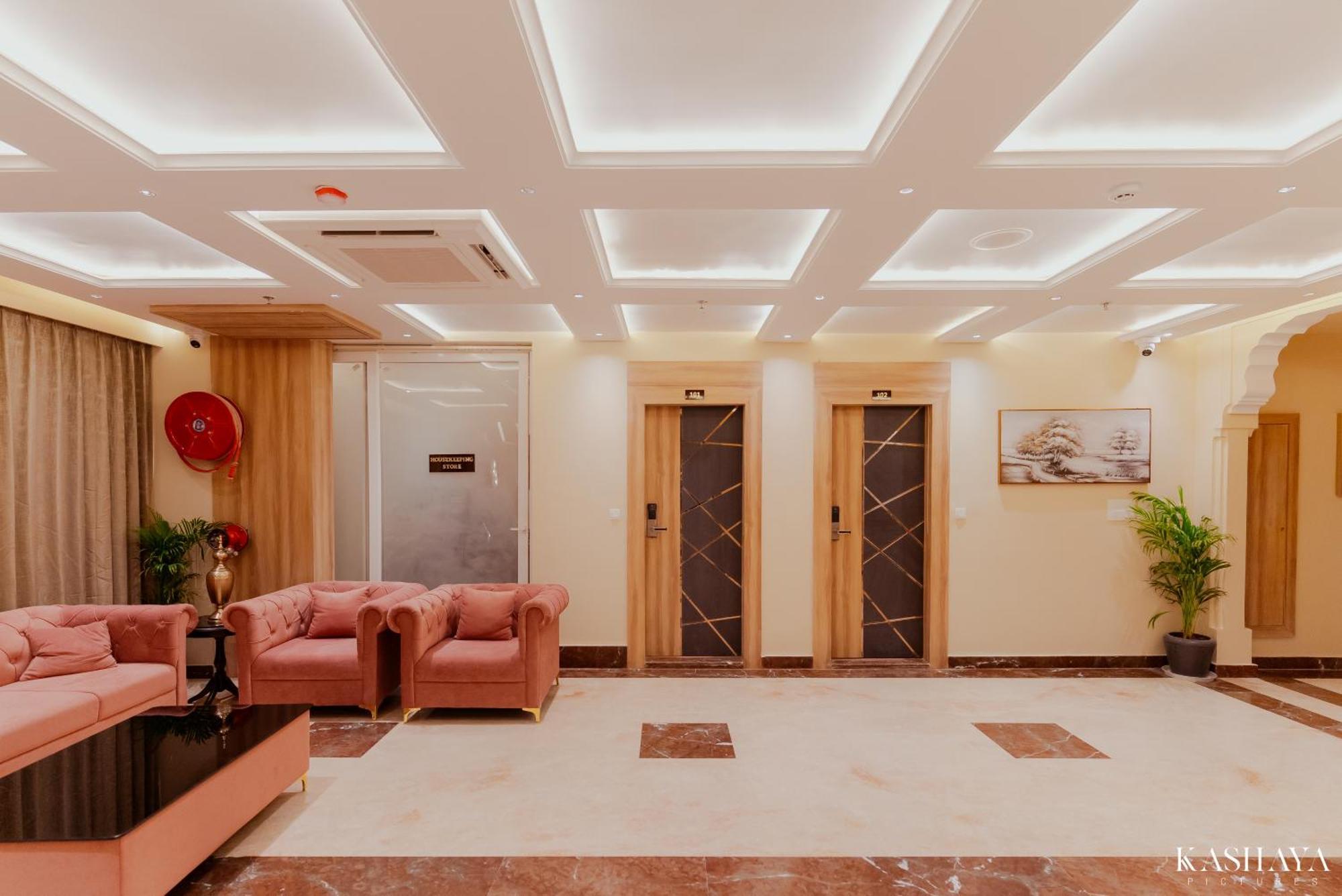 Hotel Ratan Mahal Datia エクステリア 写真