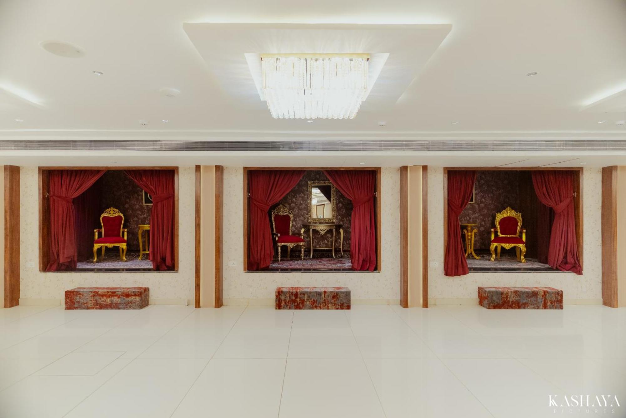 Hotel Ratan Mahal Datia エクステリア 写真